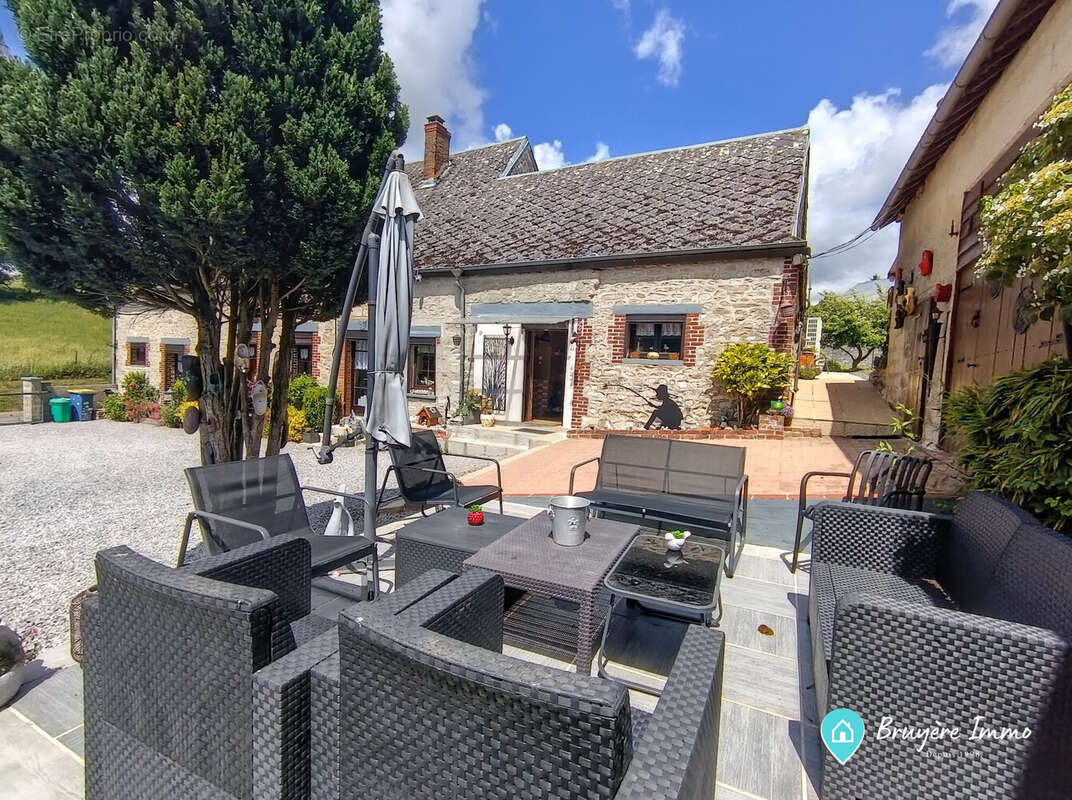 Maison 174 m² à Aubenton  - photo 8