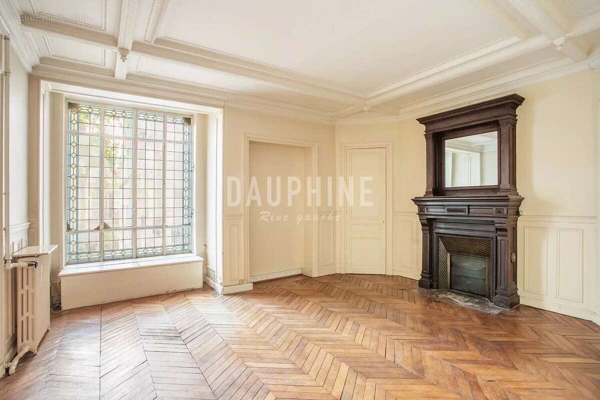 Appartement à PARIS-6E