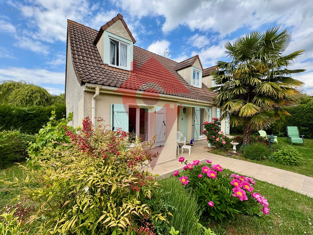 Maison à MAREIL-SUR-MAULDRE