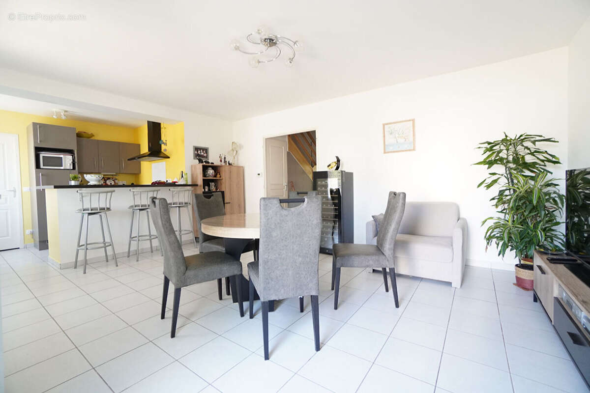 Maison Le Mans 5 pièce(s) 93 m2 - photo 2