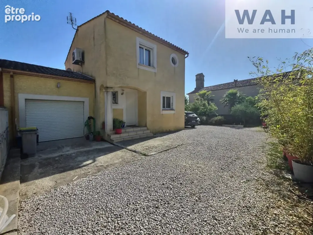 Maison à MONTMIRAT