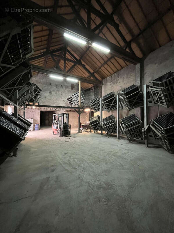 Autre à MONTLOUIS-SUR-LOIRE