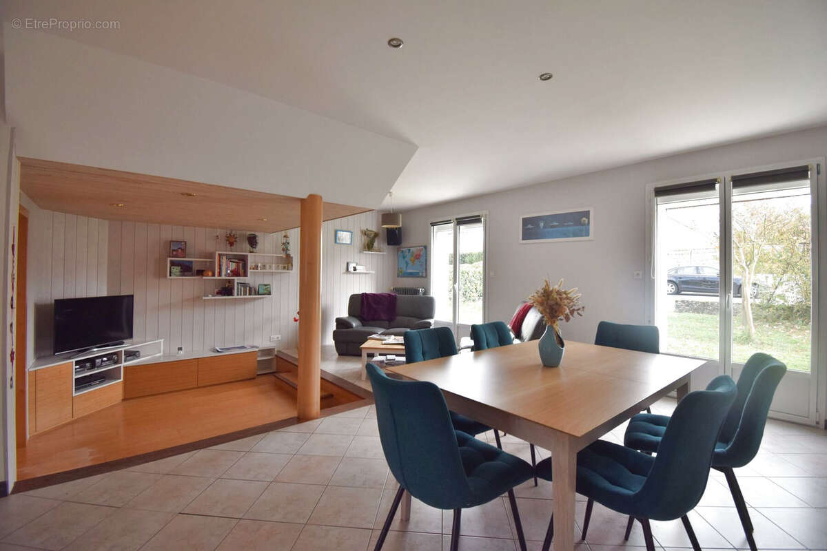 Maison à SAINT-PHILBERT-DE-BOUAINE