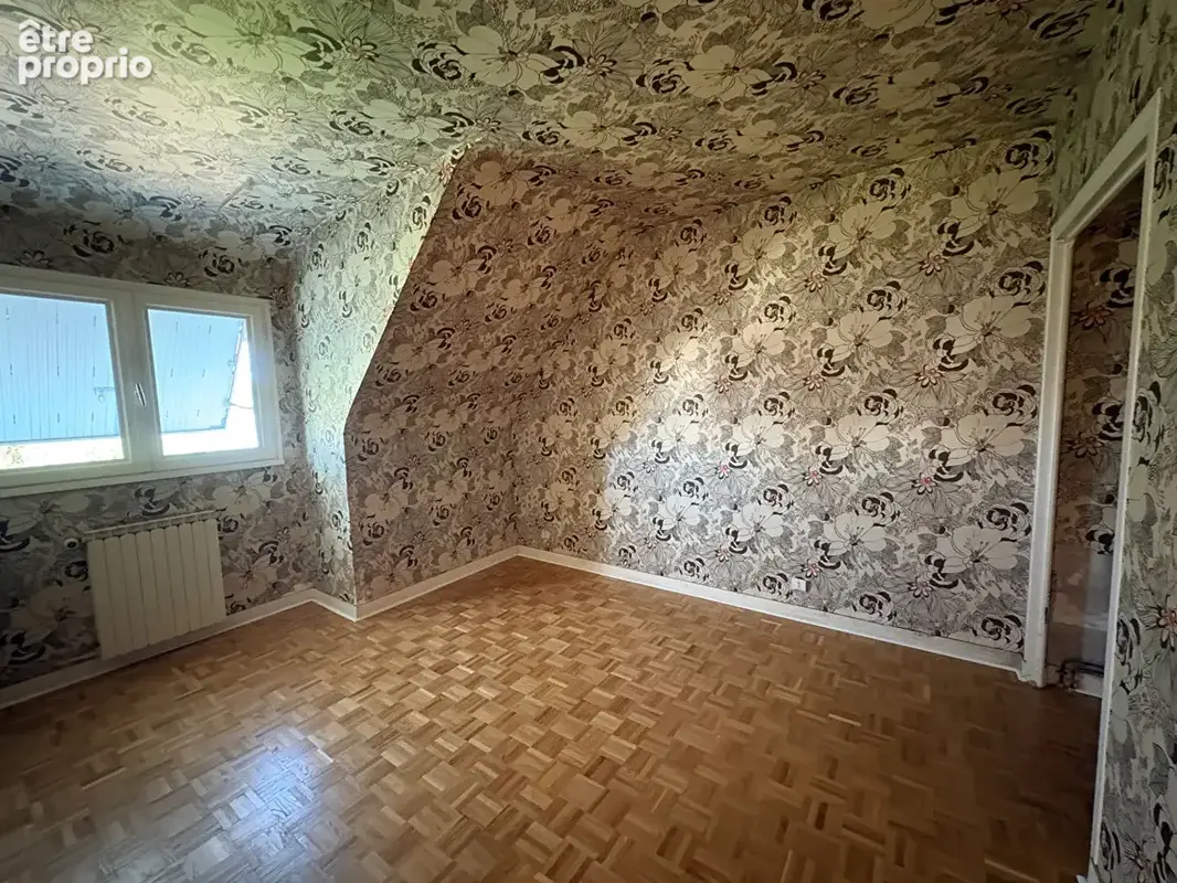 Maison traditionnelle, quartier Rouillen. - photo 9