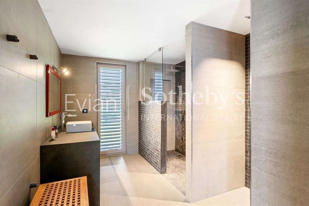 Maison à EVIAN-LES-BAINS