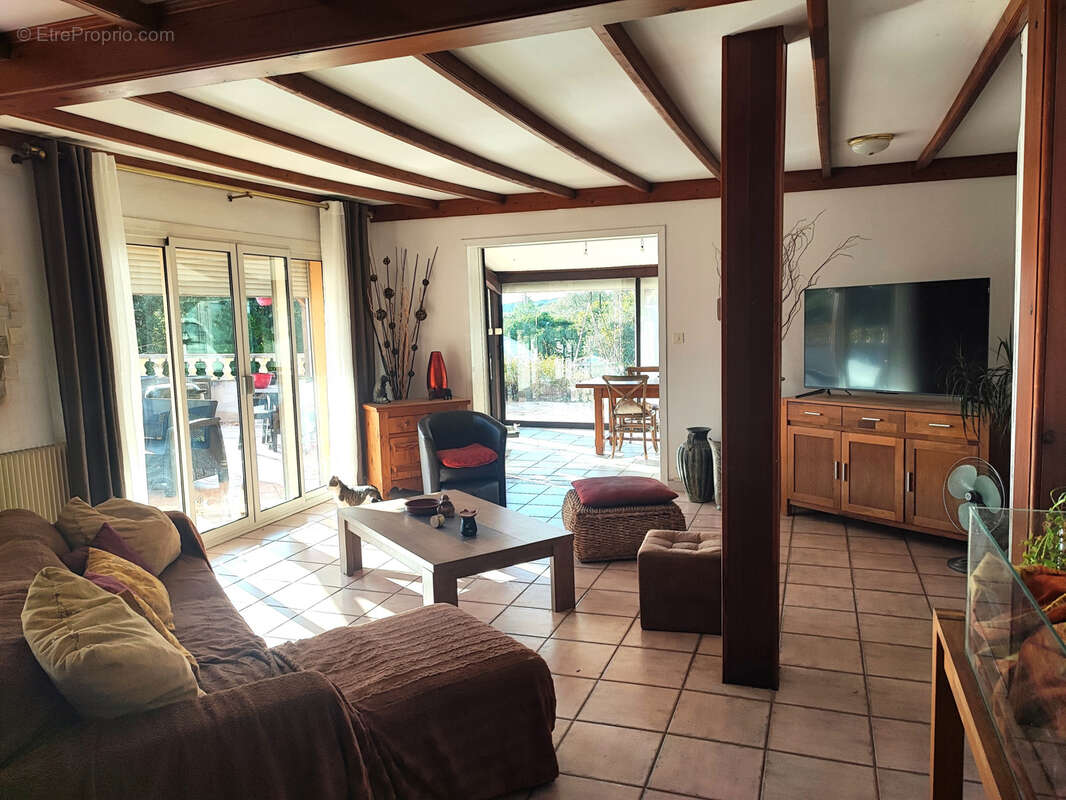 Maison à CAUNES-MINERVOIS