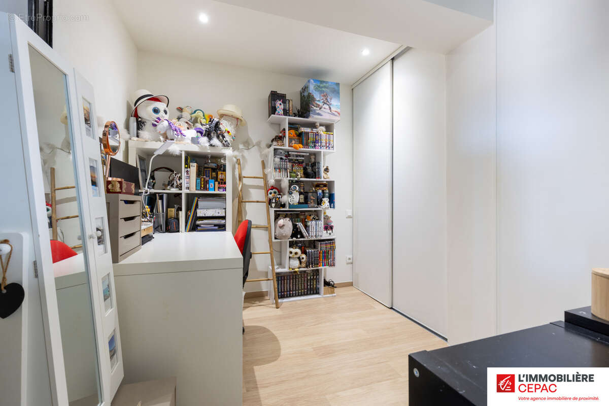 Appartement à PERTUIS