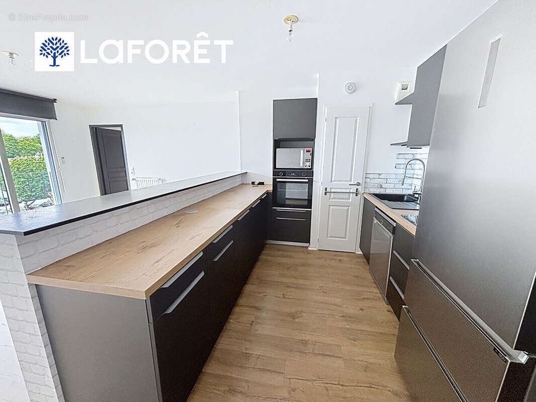 Appartement Lorient 4 pièce(s) 80m2 - photo 4