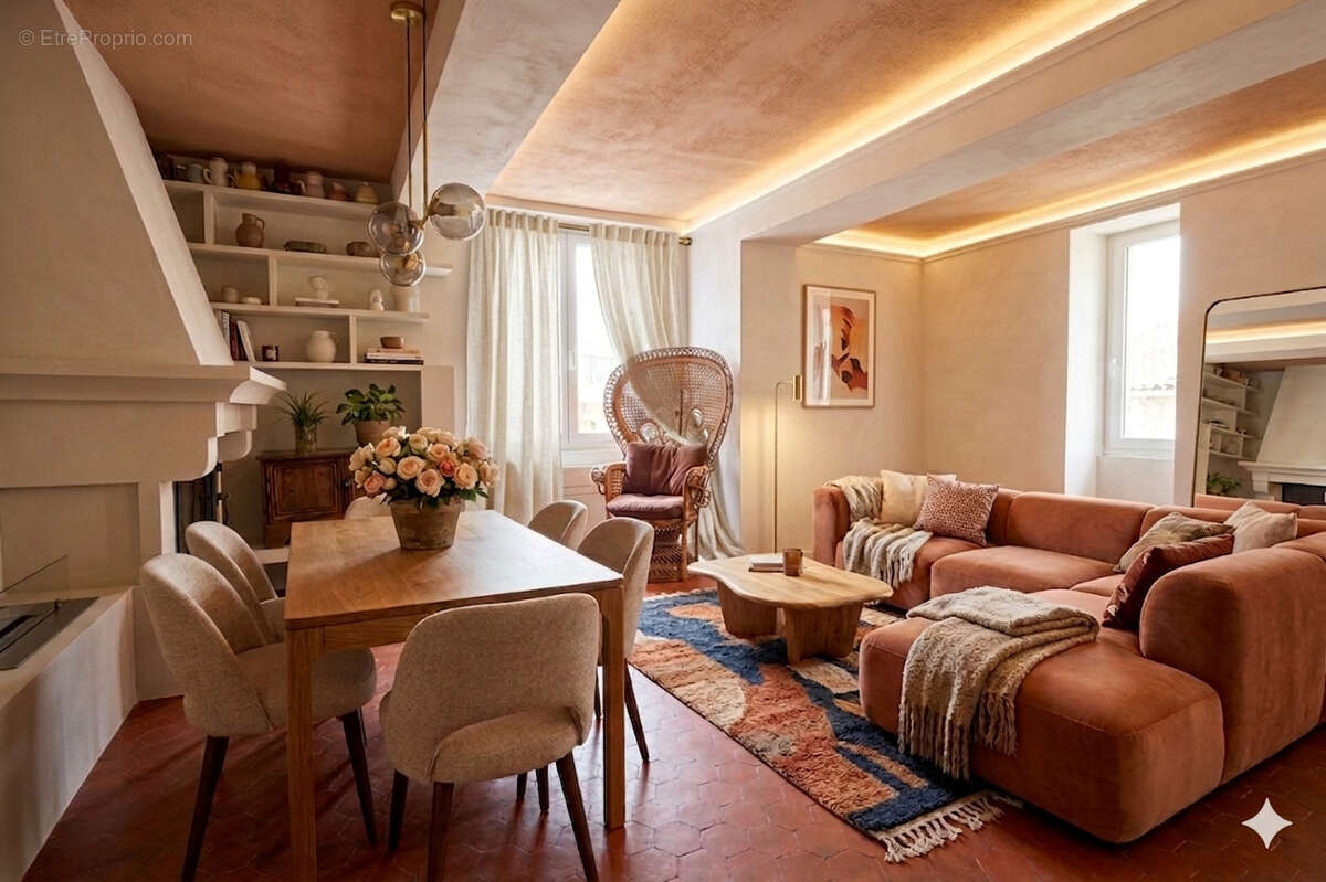 Maison à SOLLIES-TOUCAS