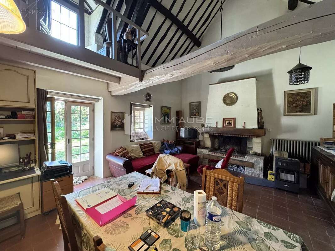 Maison à NOGENT-SUR-SEINE