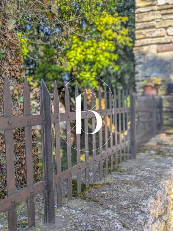 Maison à ORGNAC-L'AVEN