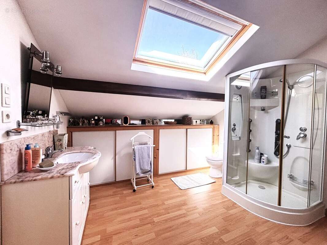 Maison à LEMBEYE