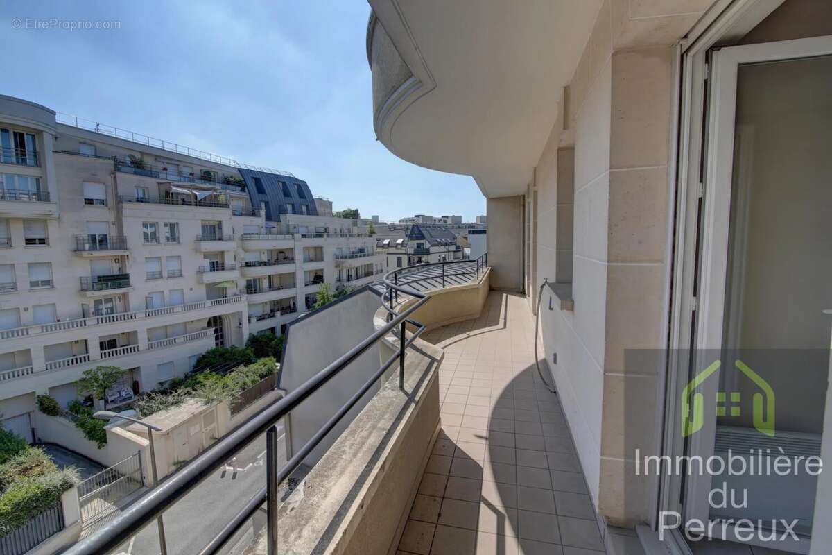 Appartement à ROSNY-SOUS-BOIS