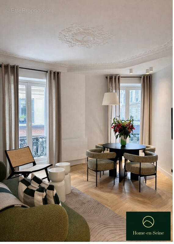 Appartement à PARIS-18E