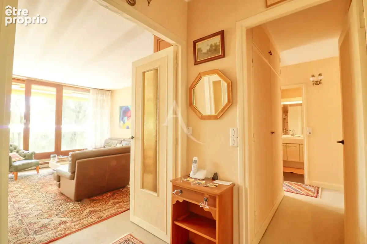 Appartement traversant 4 pièces 76 m² - Calme absolu au coeur d'une résidence familiale arborée - photo 8