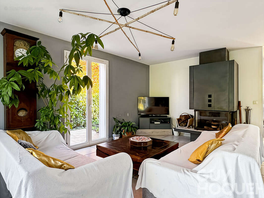 Maison à GIF-SUR-YVETTE