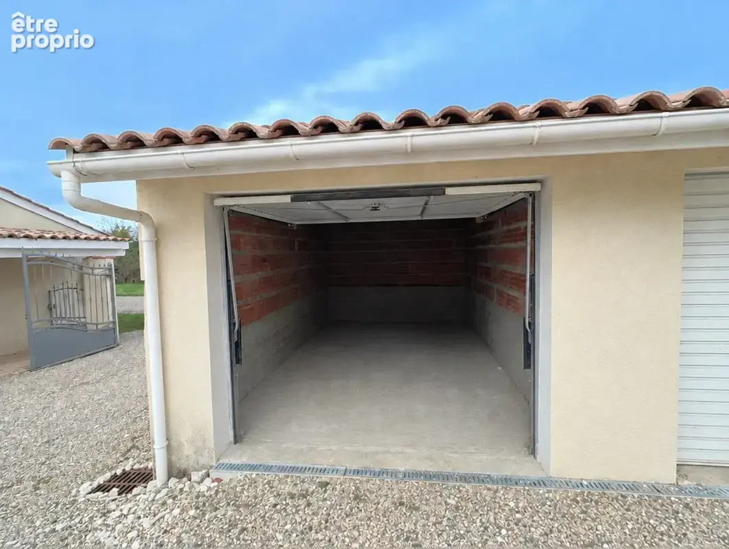 Duplex avec terrasse et garage - photo 7