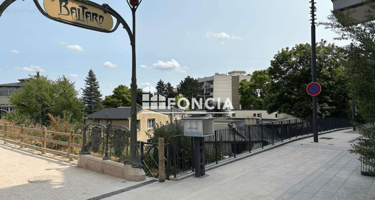 Appartement à NOGENT-SUR-MARNE