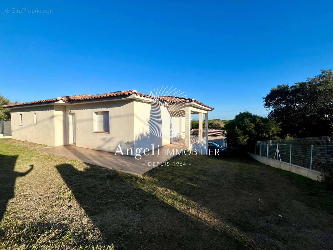Saint aygulf : villa contemporaine recente - photo 7