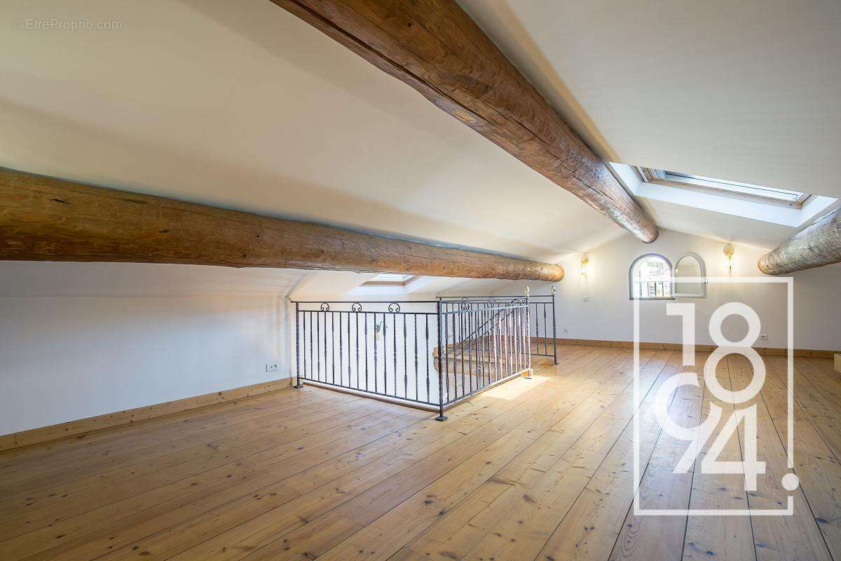 Maison à LES PENNES-MIRABEAU