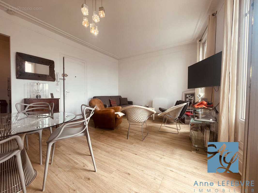 Appartement à TROUVILLE-SUR-MER