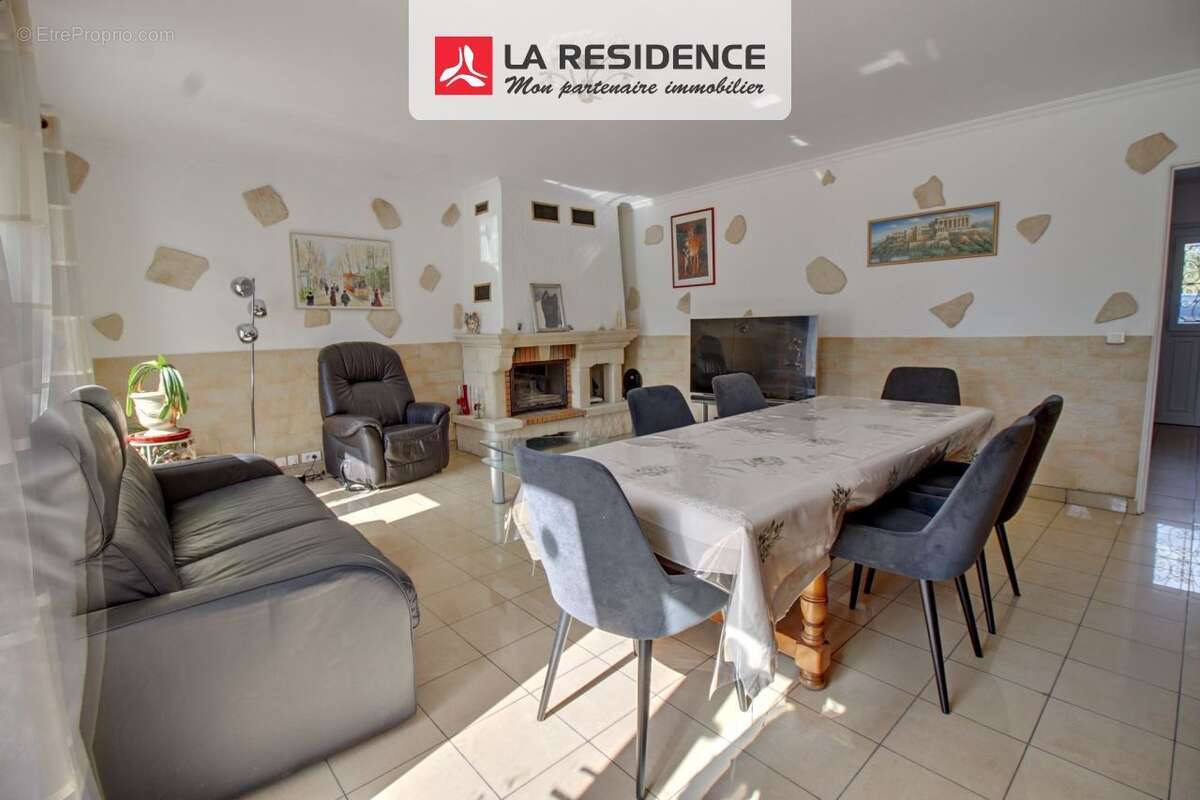 Maison à CONFLANS-SAINTE-HONORINE