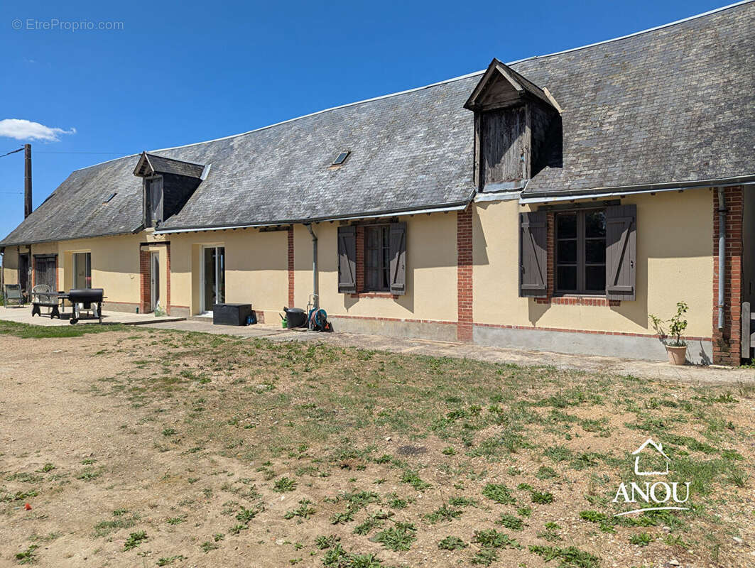 Maison à ARROU