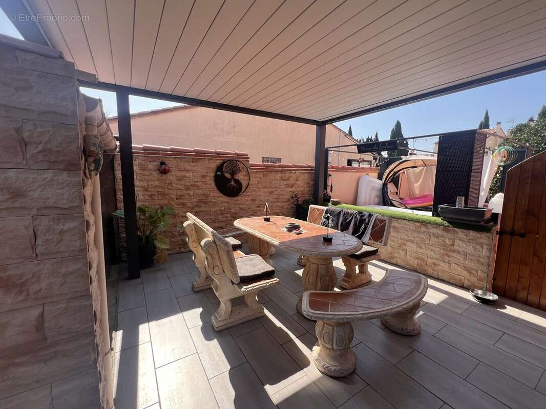 Maison 137 m² à Corneilla-La-Riviere  - photo 2