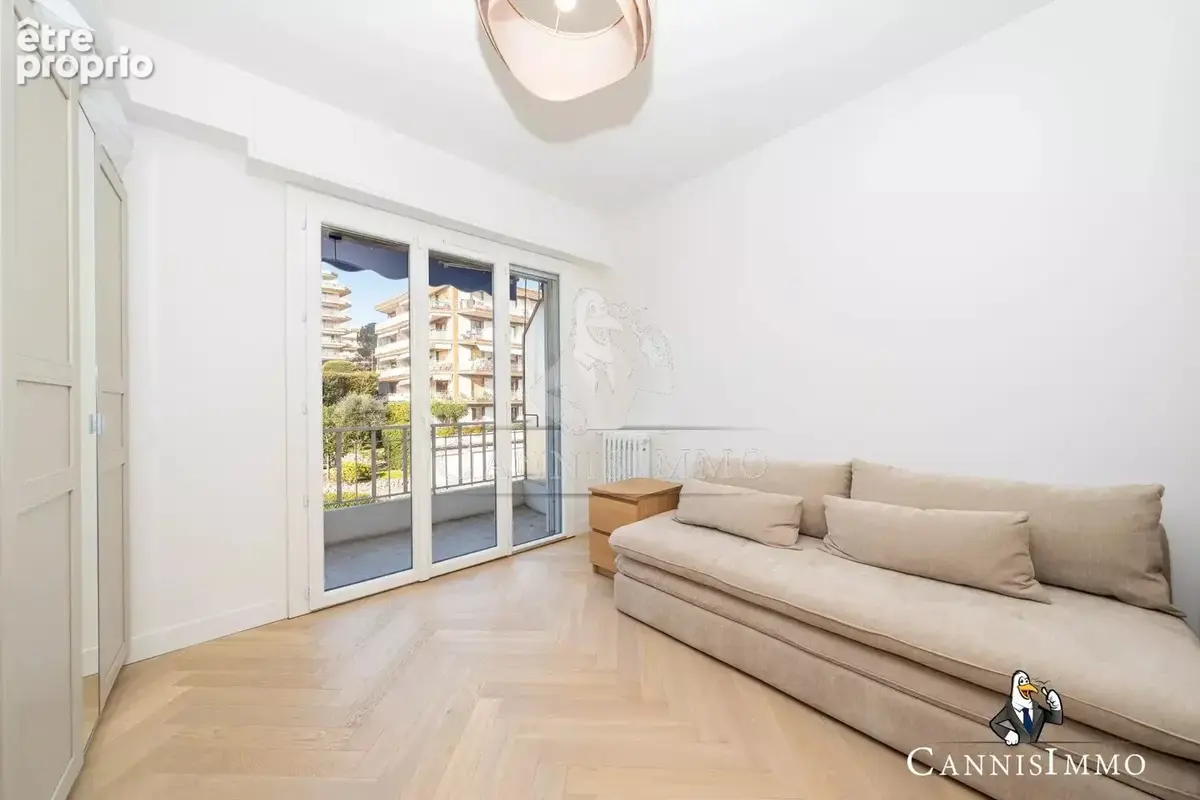 Le cannet mont joli - appartement 4 pièces entièrement rénové - photo 13
