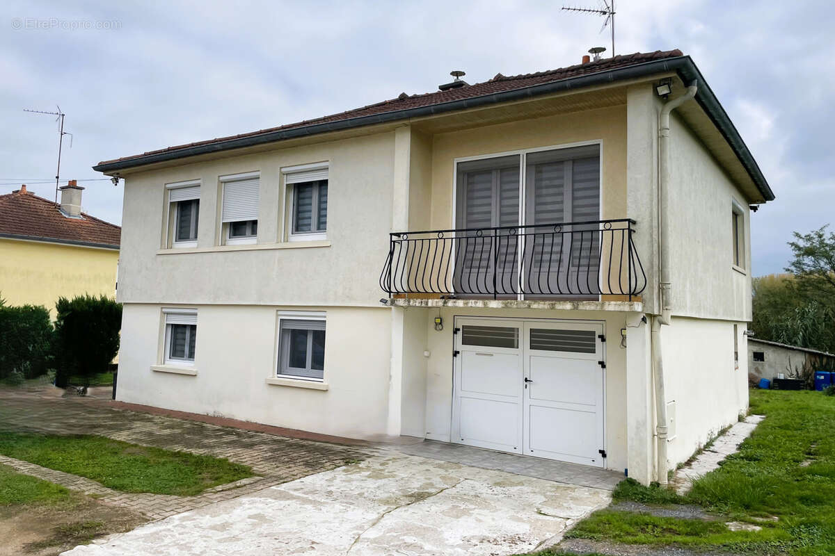 Maison indépendante avec logement séparé   7 pièces   125 m2   Terrain 750 m2   Digoin - photo 4