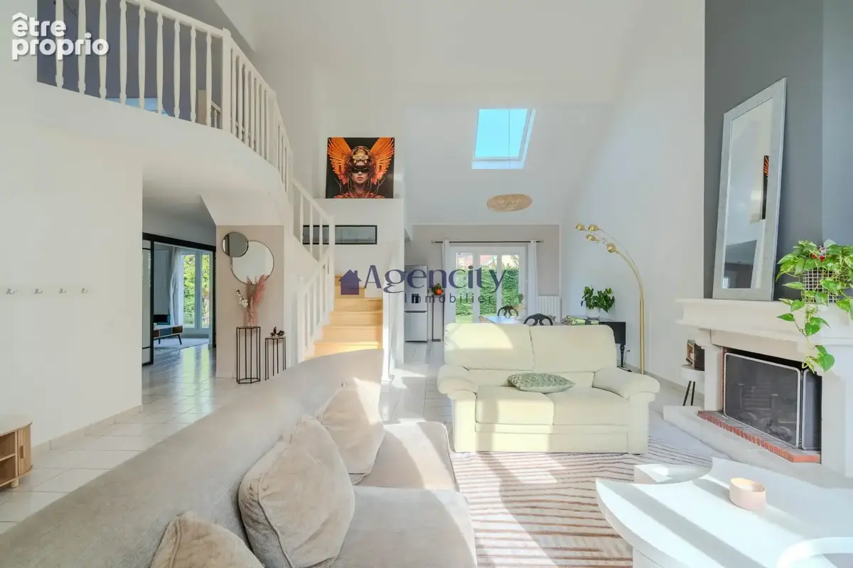 Maison 7 pièces 168 m² à vendre à Saint-Thibault-Des-Vignes (77400) - photo 3