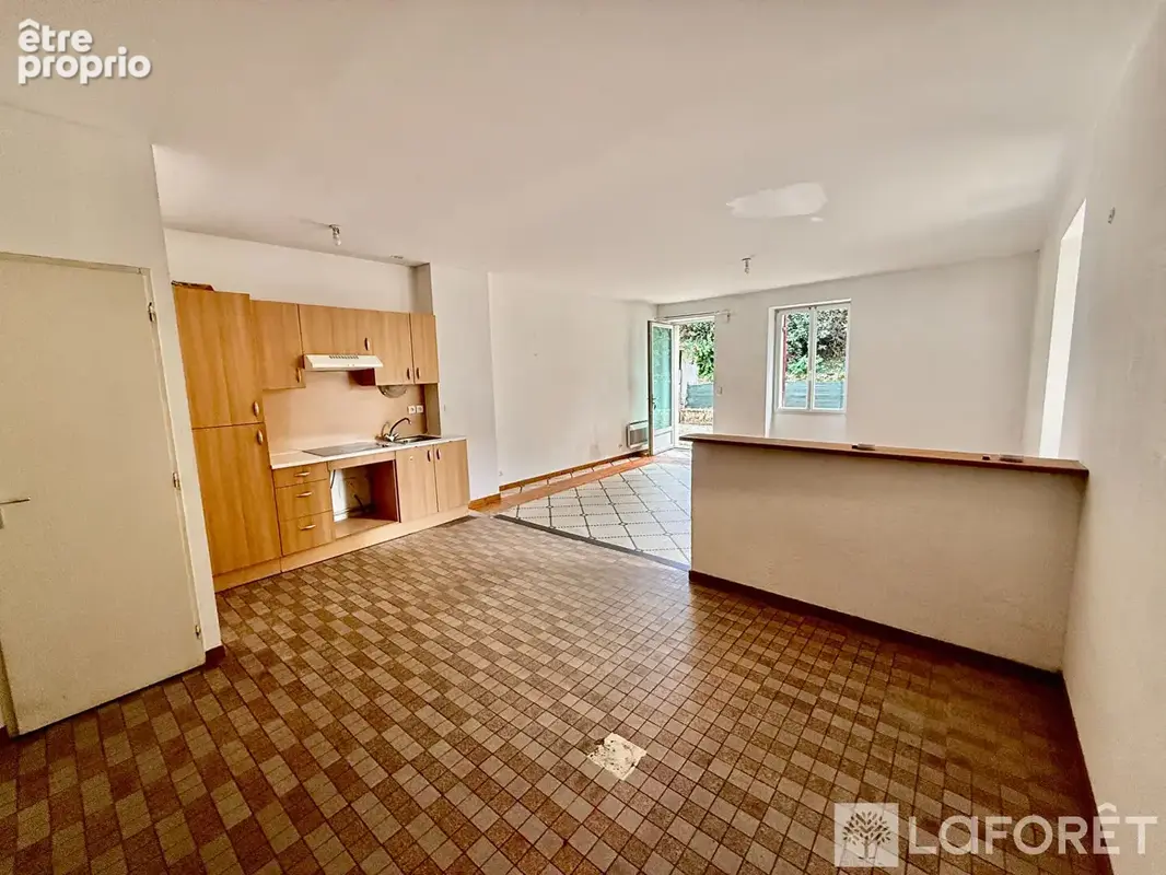 Appartement T3 en duplex avec parking - photo 3