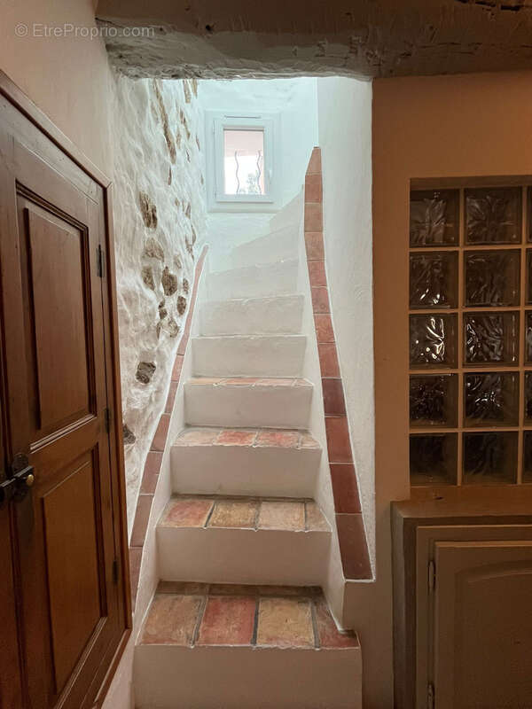 Maison à CAMPS-LA-SOURCE