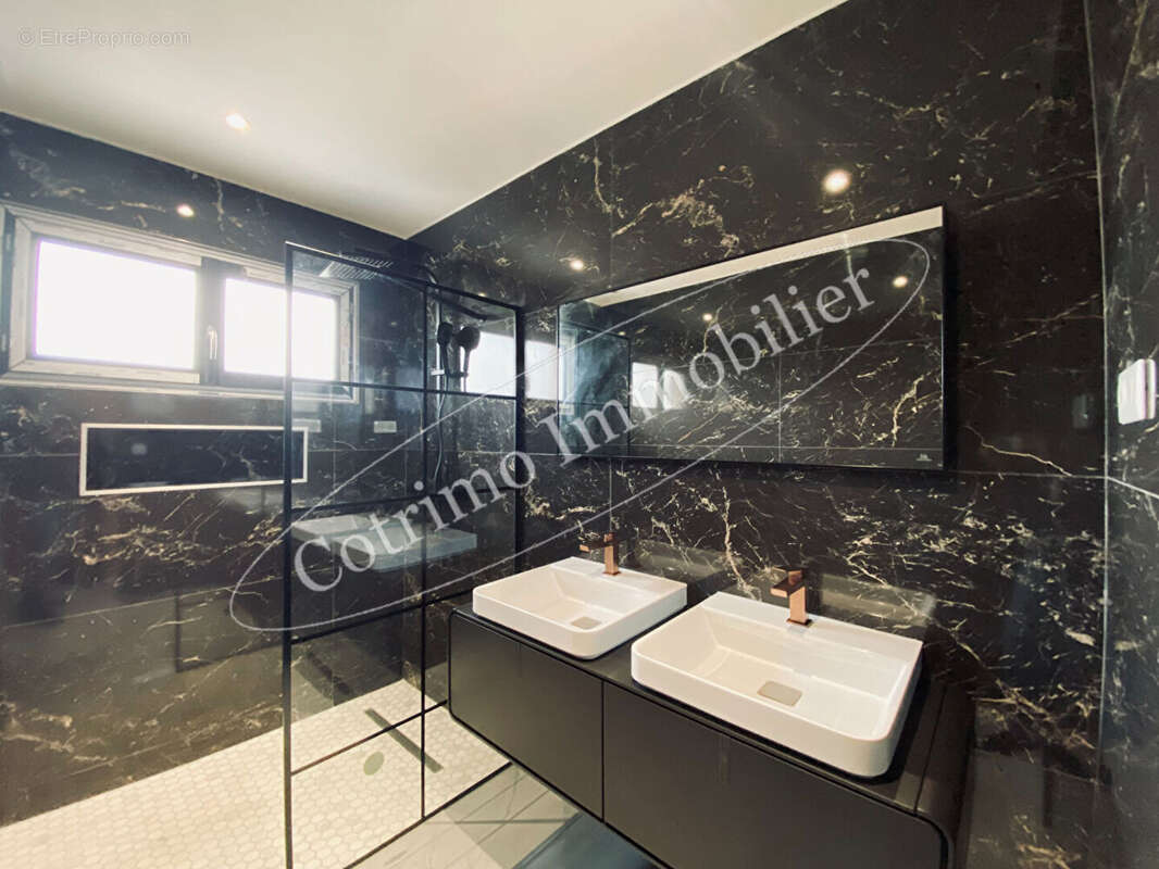 Maison à SAINT-PRIEST