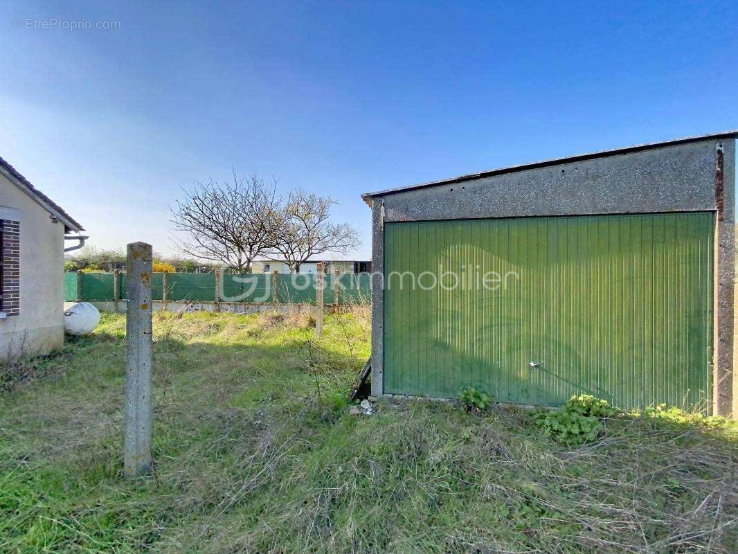 Maison à CHAMBEUGLE