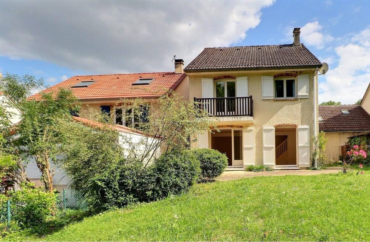 Maison à SAINT-GERMAIN-EN-LAYE