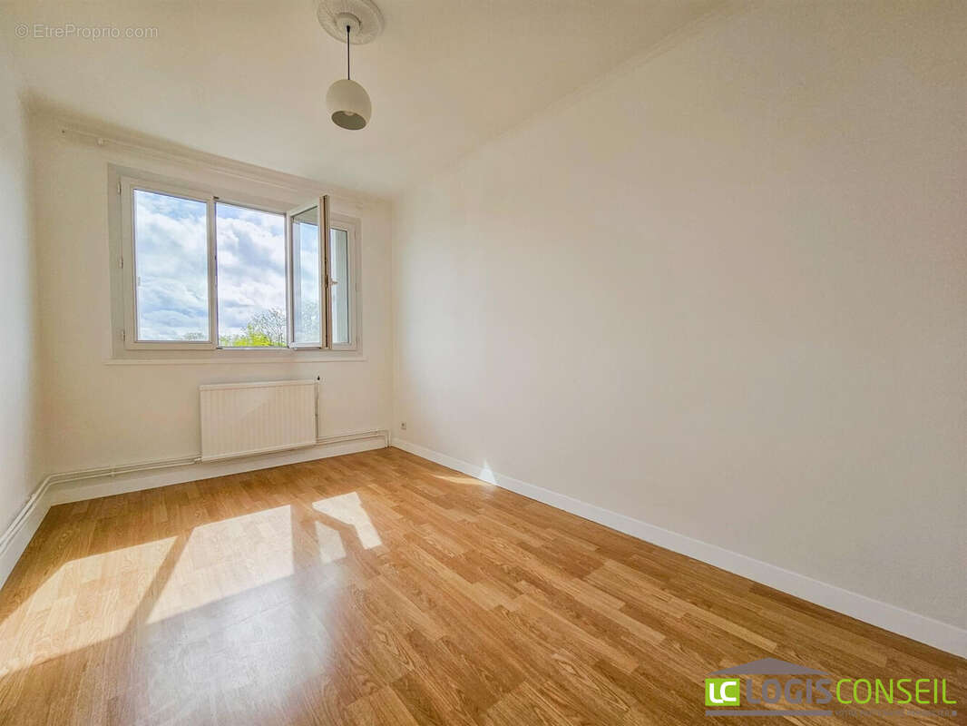 Appartement à CHATENAY-MALABRY