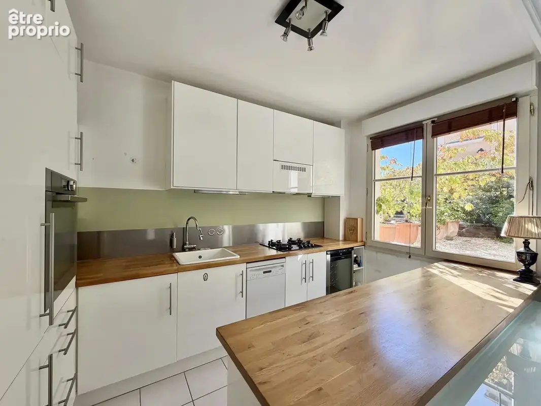 Photo Appartement à Verrieres-Le-Buisson au prix de 441 000€