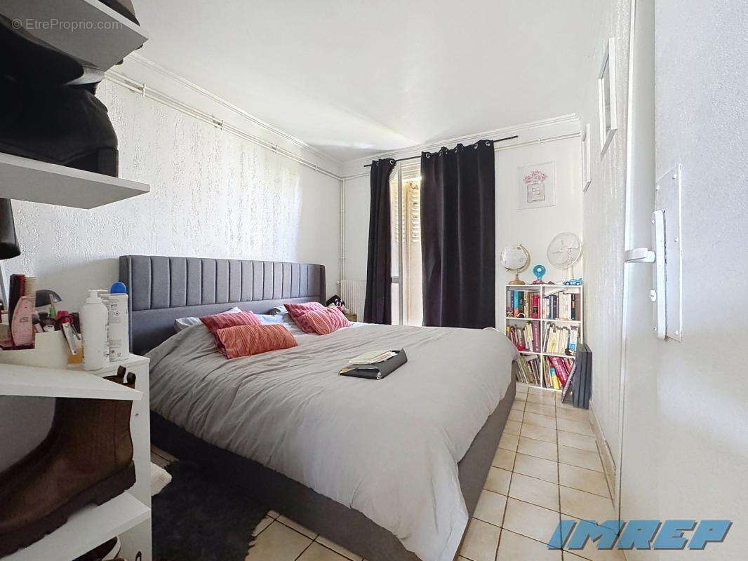 Appartement à MARSEILLE-9E