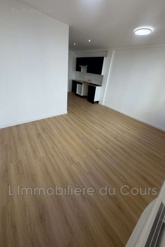 Appartement 42 m² à Martigues  - photo 5