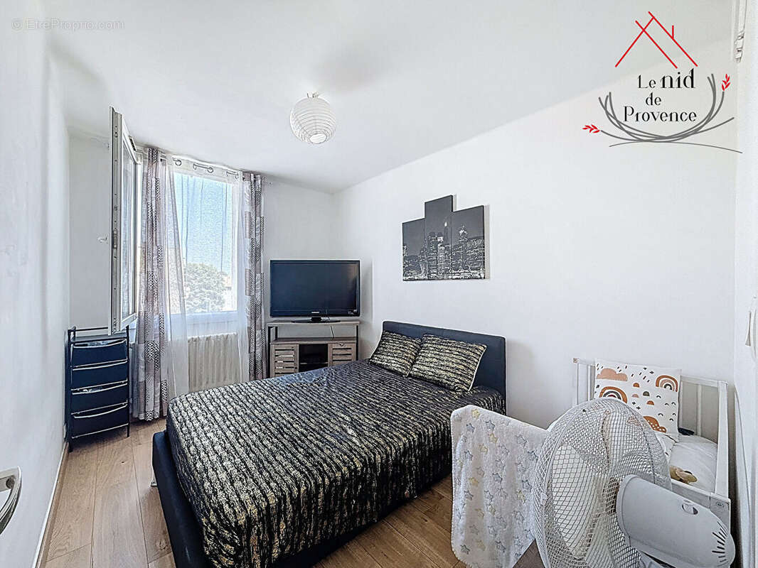 Appartement à SORGUES