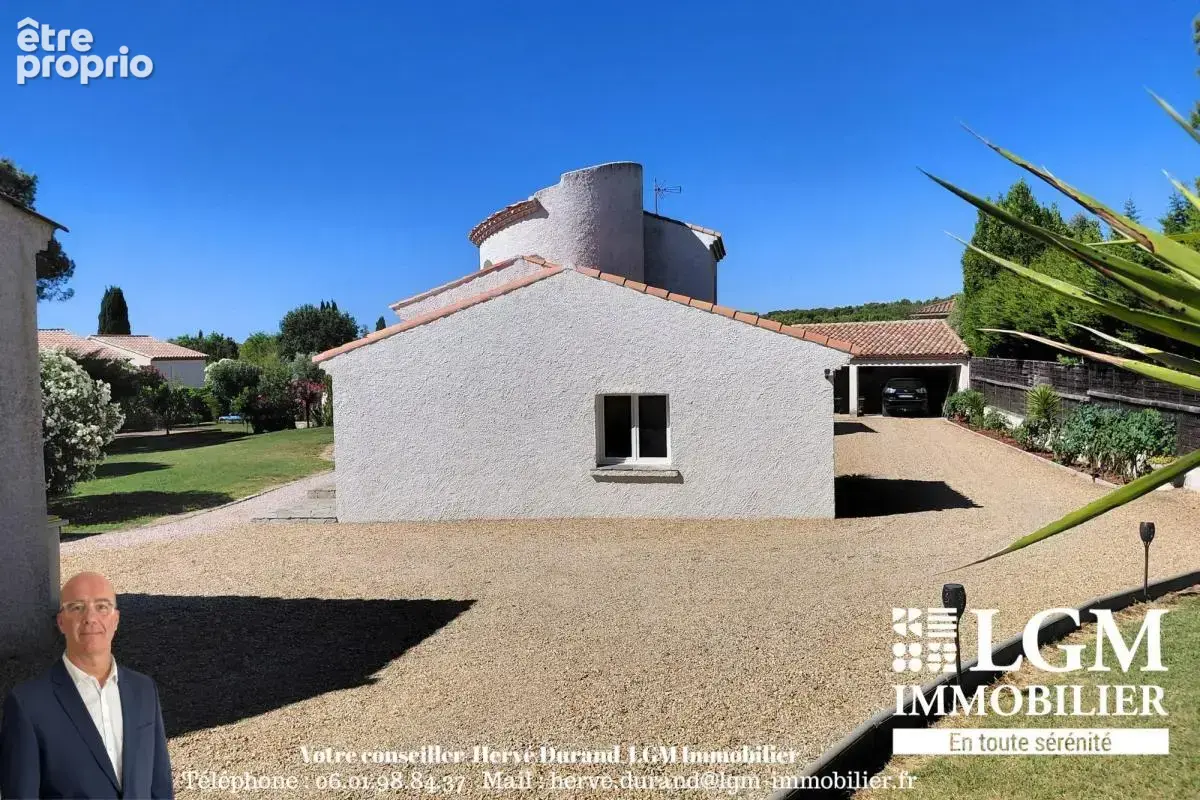 Villa d'exception sans vis-à-vis sur 1800 m2 de terrain arboré - photo 20