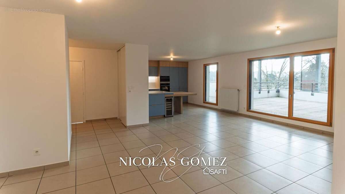 Photo 5 - Appartement à FONTAINES-SUR-SAONE