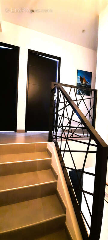 Maison à LATOUR-BAS-ELNE