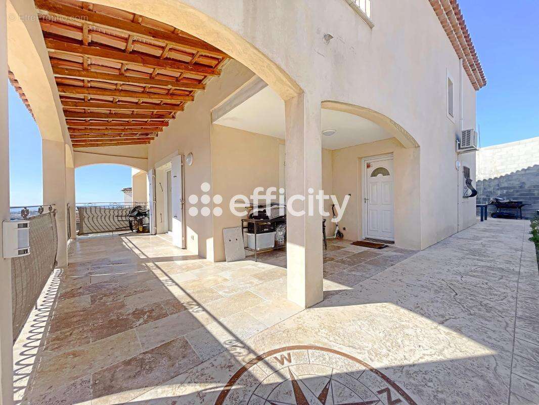 Maison à MARSEILLE-15E