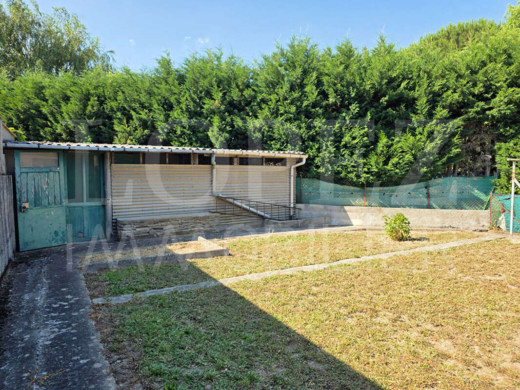 Maison à AUSSILLON