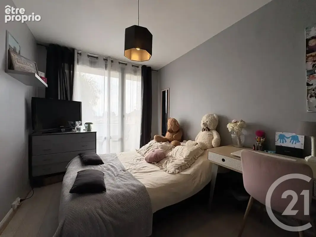 Appartement 5 pièces 78 m² à vendre à Saint-Quentin (02100) - photo 9