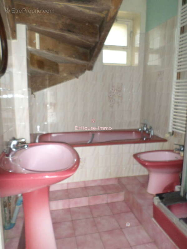 Maison à BARBEZIEUX-SAINT-HILAIRE