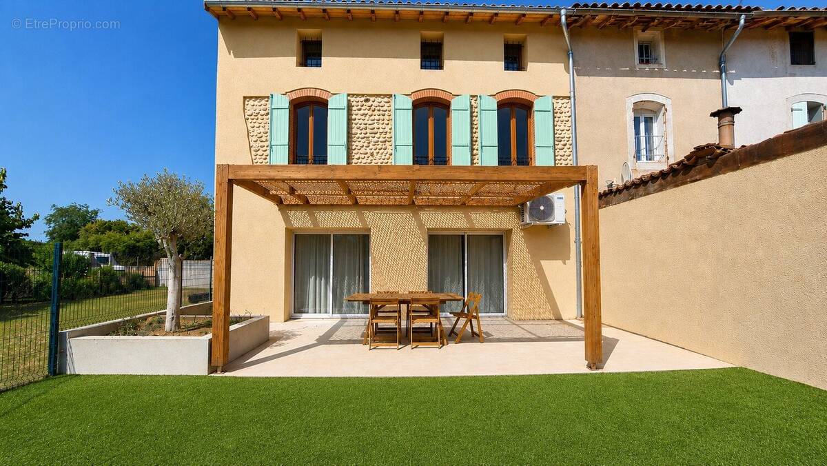 Maison à MAZERES
