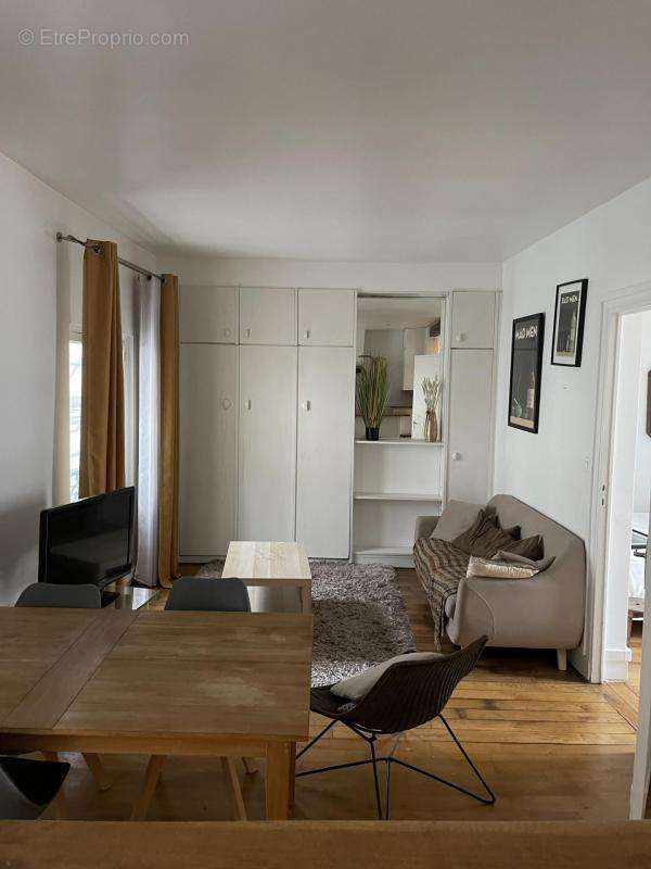 Appartement à PARIS-4E